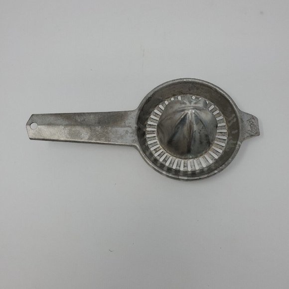 Vintage 1950's Foley Aluminum Citrus Juicer Reamer Handheld Place on Cup or Bowl - Picture 1 of 5